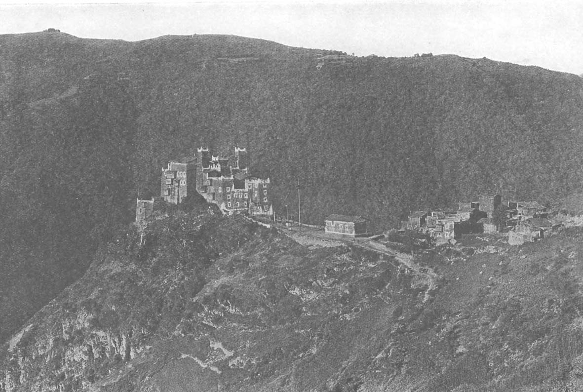 党坝土司官寨及碉楼（J.W.布鲁克摄于1908年, 原照存于英国皇家地理学会RGS  ）.jpg