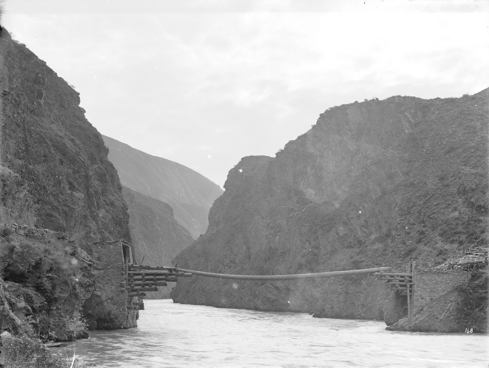 1908-06-28小金 威尔逊拍摄的伸臂桥_调整大小.jpg