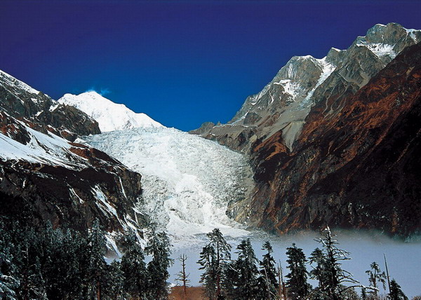 海螺溝氷河滝.jpg
