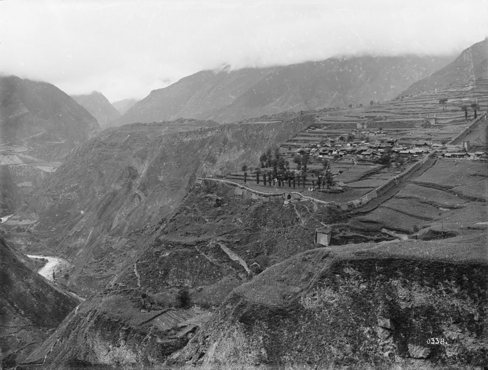 1910-08-30 茂县 Mao Xian 叠溪Tieh-che_调整大小.jpg
